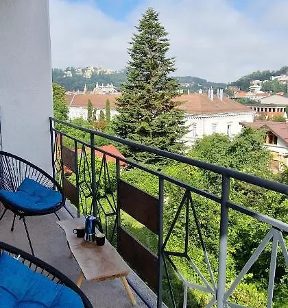 Apartmán With View